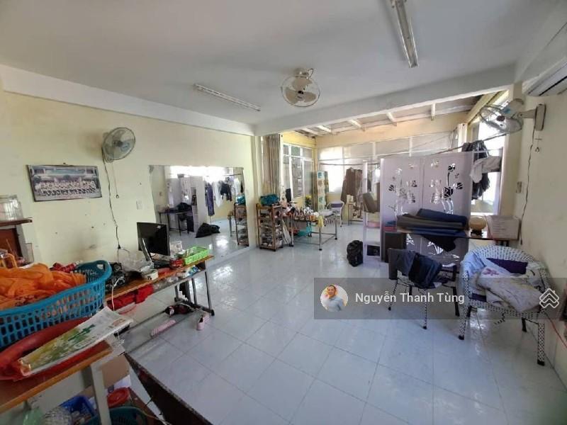 Nợ bank bán gấp nhà lý thái tổ quận 3  cn 190m2 (6 x 25) nở hậu 10m  chỉ 100m ra mặt tiền