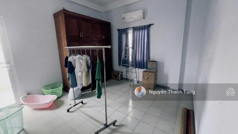 Bán gấp nhà đường nguyễn trãi, quận 5  4 tầng 97m2 (4.5 x 23) sổ đẹp  khúc 2 chiều giáp quận 1.