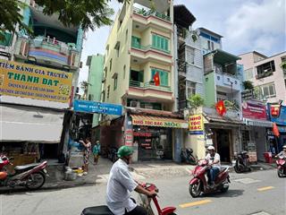 Bán gấp nhà mặt tiền quận 10  ngang lớn 4.3m kinh doanh tốt  5 tầng kiên cố sử dụng ngay.