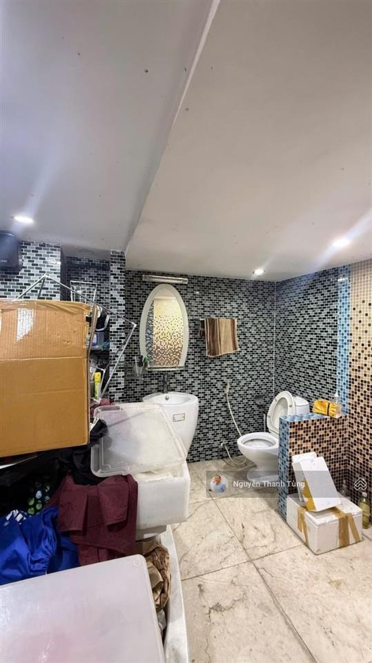 Bán gấp biệt thự có gara ô tô đường cách mạng tháng 8  cn 90m2 xây dựng 5 tầng có sân vườn
