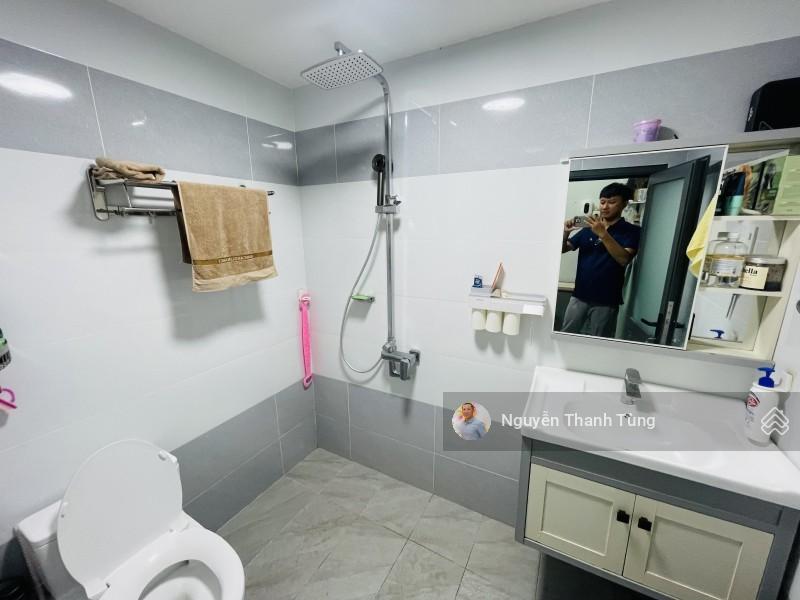 Bán gấp nhà số 9 đường phạm văn hai  110m2 (5.2 x 21) sổ đẹp  đường 10m có lề, ô tô đậu đỗ 24/24