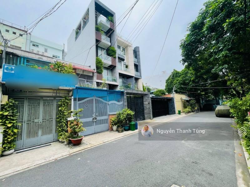 Bán gấp nhà số 9 đường phạm văn hai  110m2 (5.2 x 21) sổ đẹp  đường 10m có lề, ô tô đậu đỗ 24/24