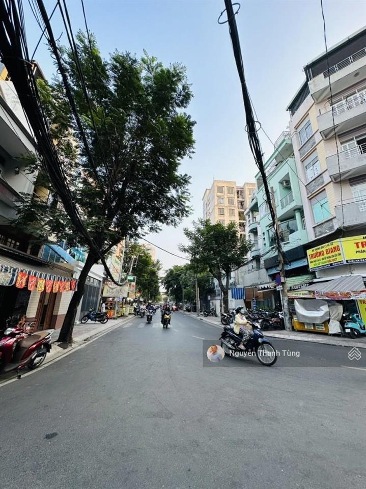 Bán gấp nhà hẻm 7a thành thái quận 10  88m2 xây dựng 5 tầng có thang máy  ô tô 7 chỗ đỗ trước nhà