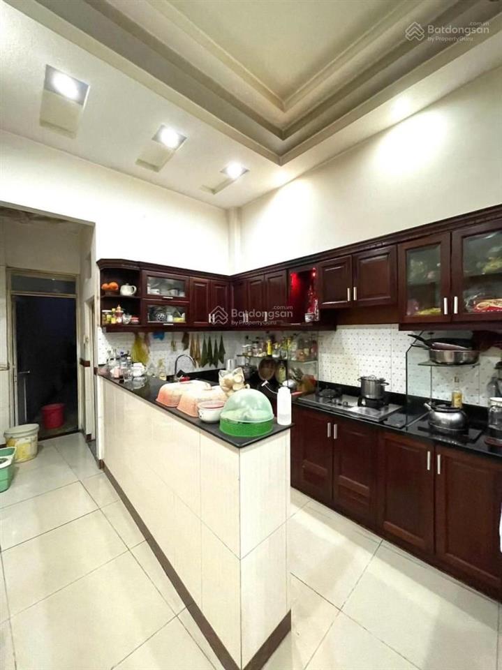Bán gấp nhà mặt tiền quận 5  công nhận 79m2 (3.6 x 25) sổ hồng riêng  4 tầng còn mới sử dụng ngay