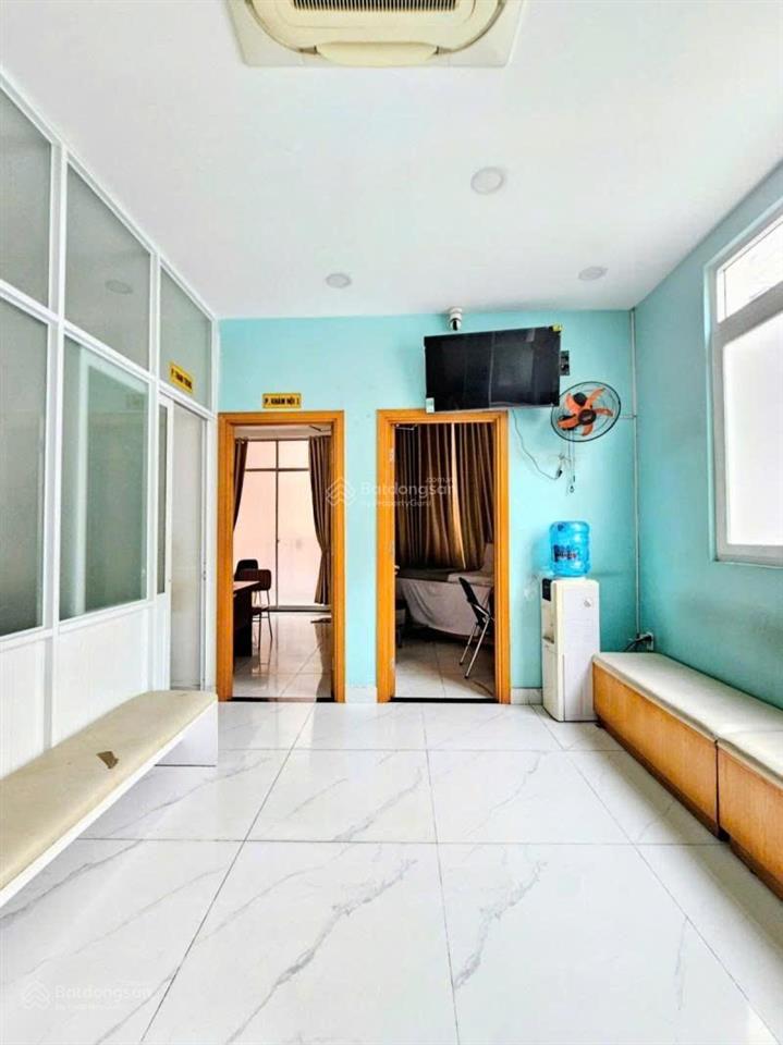 Bán gấp nhà mặt tiền ngay bệnh viện đại học y dược hcm  6 tầng 88m2 (5.6x17) căn góc không lộ giới