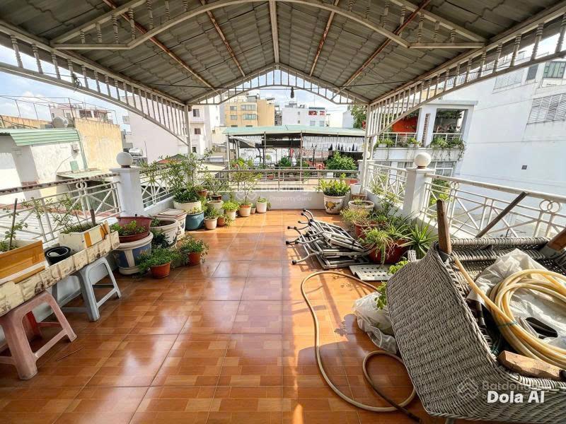 Bán gấp nhà hẻm xe hơi ngay cầu bông giáp quận 1, 4 tầng 93m2 (4x19) sổ đẹp, ô tô đậu đỗ trước nhà