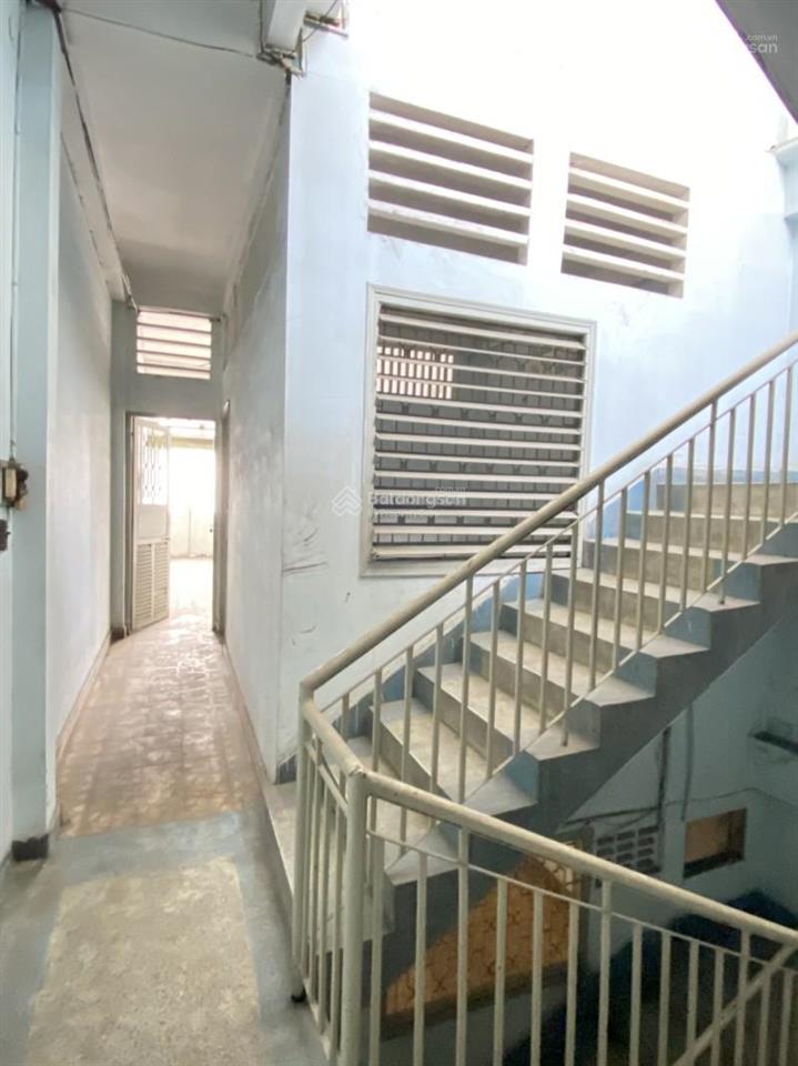 Bán gấp nhà mặt tiền đường lý thái tổ, quận 10  dtcn 87m2 (4.2 x 20) sổ đẹp, không quy hoạch