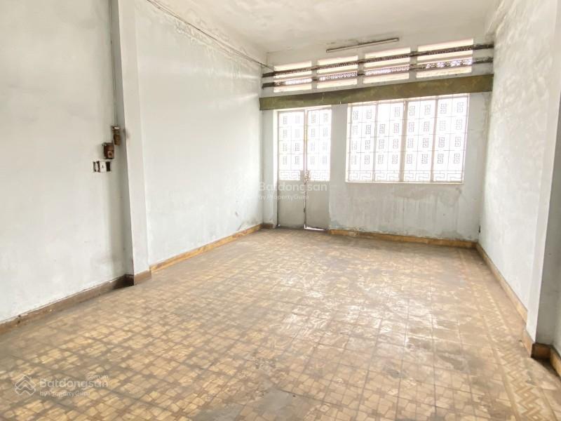 Bán gấp nhà mặt tiền đường lý thái tổ, quận 10  dtcn 87m2 (4.2 x 20) sổ đẹp, không quy hoạch