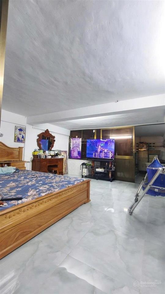 Bán gấp nhà mặt tiền quận 5  4 tầng 79m2 (4 x 20) sổ đẹp  khu phố sủi cảo ngon nhất sài gòn