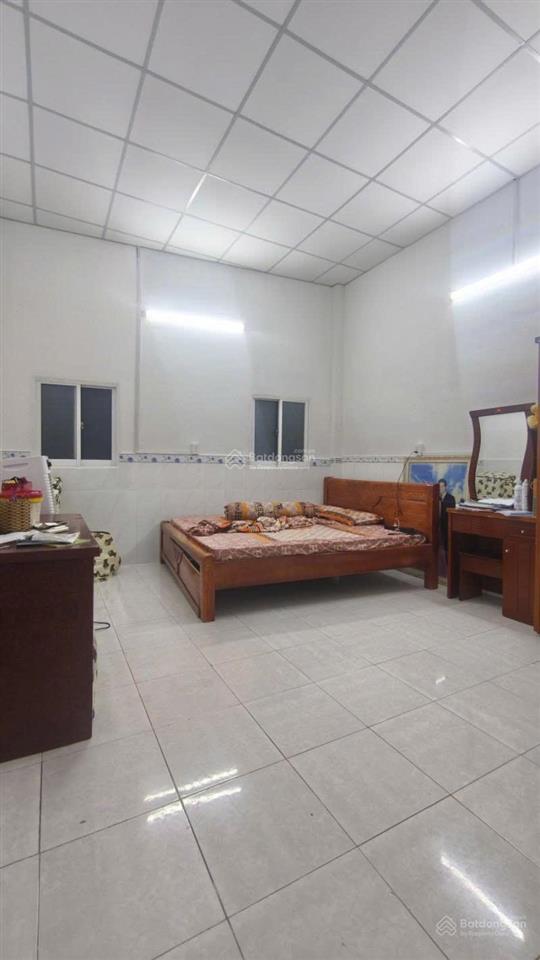 Bán gấp nhà mặt tiền quận 5  4 tầng 79m2 (4 x 20) sổ đẹp  khu phố sủi cảo ngon nhất sài gòn