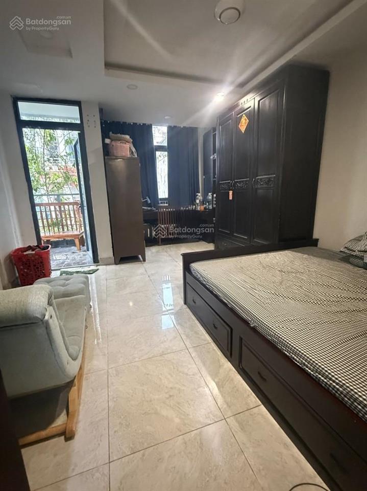 Bán gấp nhà ngang lớn 6m đường lý thường kiệt  ô tô 7 chỗ để nhà thoải mái  5 tầng còn mới ở ngay