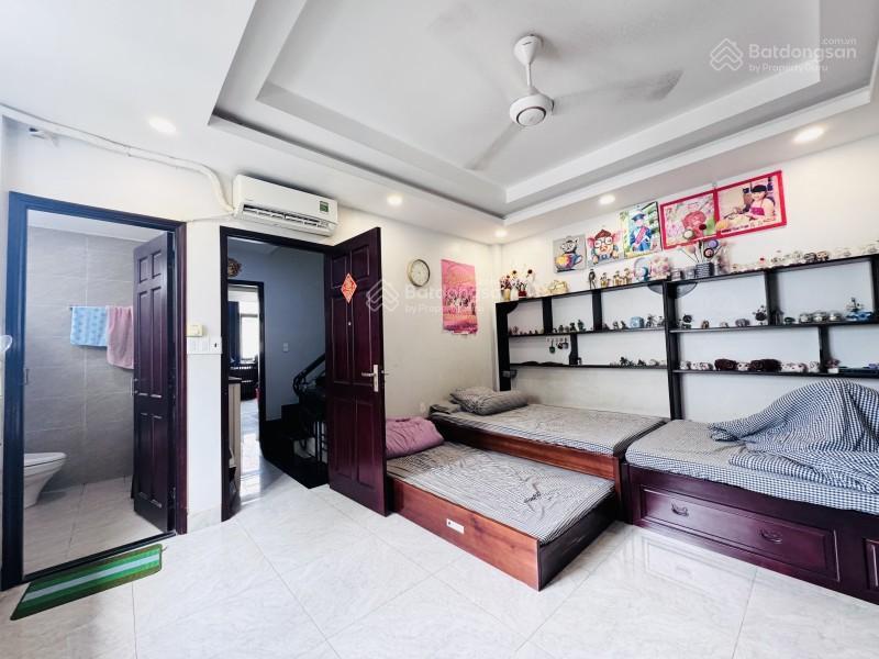 Bán gấp nhà ngang lớn 6m đường lý thường kiệt  ô tô 7 chỗ để nhà thoải mái  5 tầng còn mới ở ngay