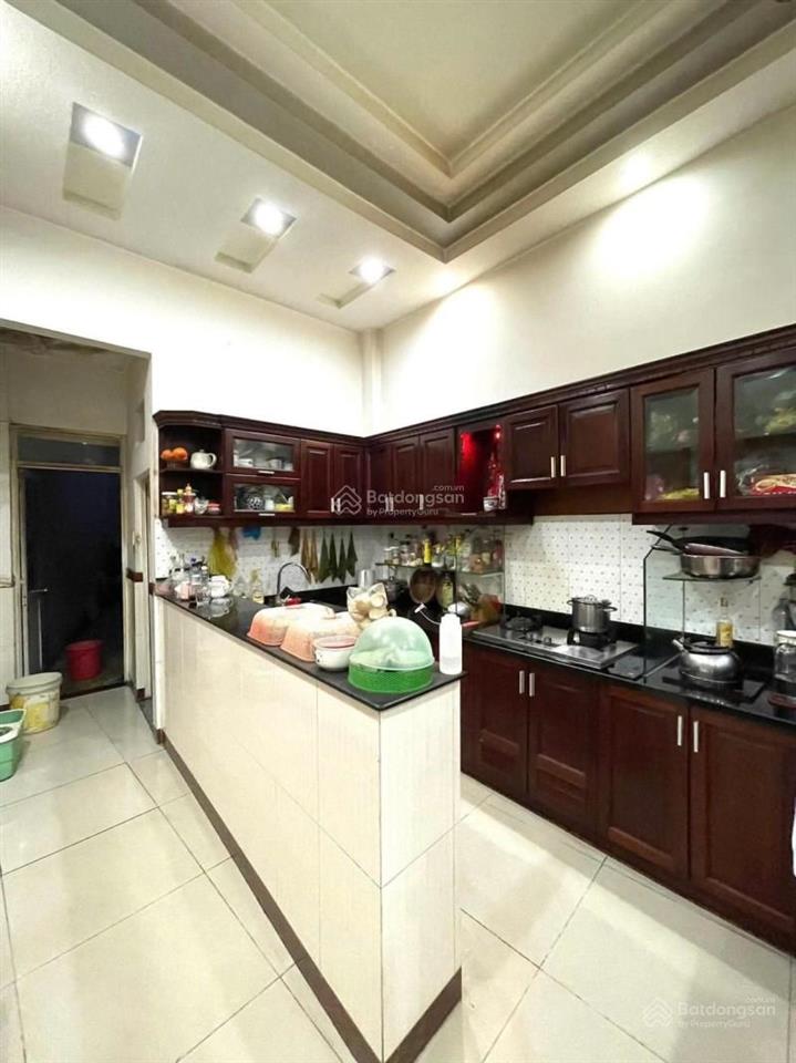 Bán gấp nhà mặt tiền quận 5  dtcn 79m2 (3,6 x 25) sổ hồng riêng  4 tầng sử dụng ngay