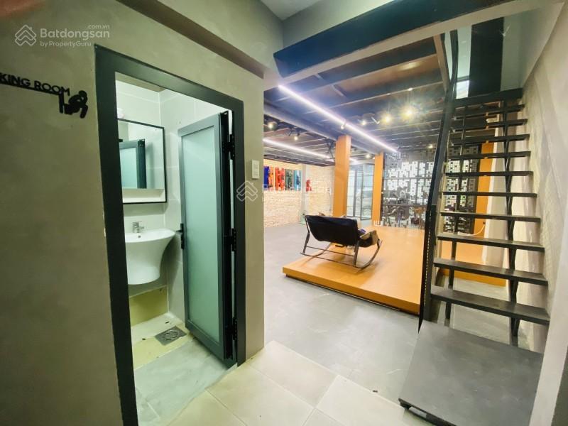 Bán gấp nhà mặt tiền cư xá bắc hải quận 10  cn 86m2 ngang lớn 6.3m bề thế  ô tô đậu đỗ trước nhà