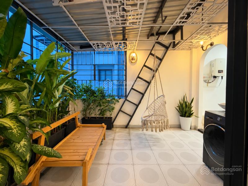 Bán gấp nhà có gara ô tô đường phạm văn hai  cn 66m2 (4.9 x 15)  4 tầng 5 phòng ngủ tặng nội thất