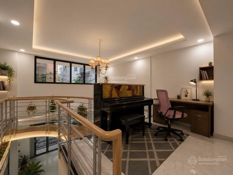 Bán gấp nhà có gara ô tô đường phạm văn hai  cn 66m2 (4.9 x 15)  4 tầng 5 phòng ngủ tặng nội thất