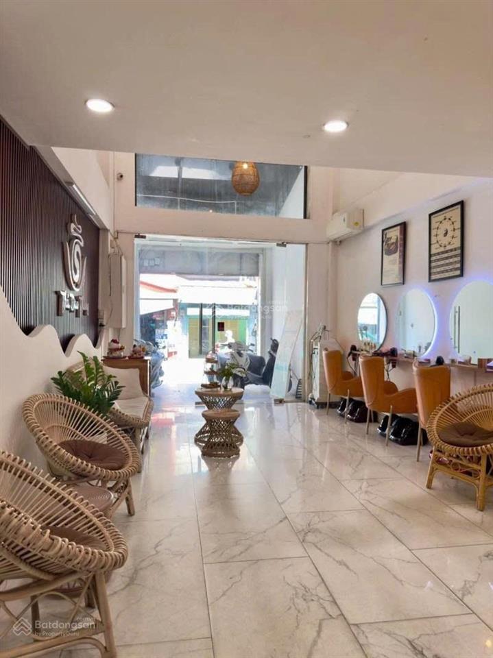 Bán gấp nhà mặt tiền 7 tầng thang máy quận phú nhuận, gần nguyễn văn trỗi tiện ra sân bay về quận 1