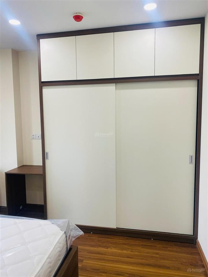 Cho thuê 3 ngủ golden park 21tr vào ngay