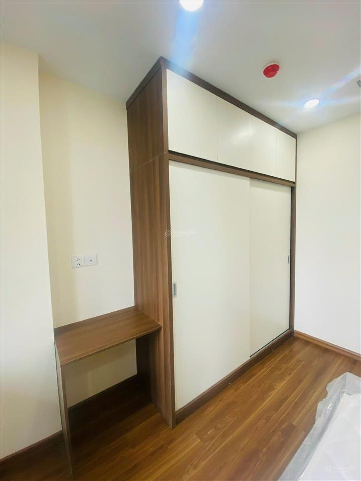 Cho thuê 3 ngủ golden park 21tr vào ngay