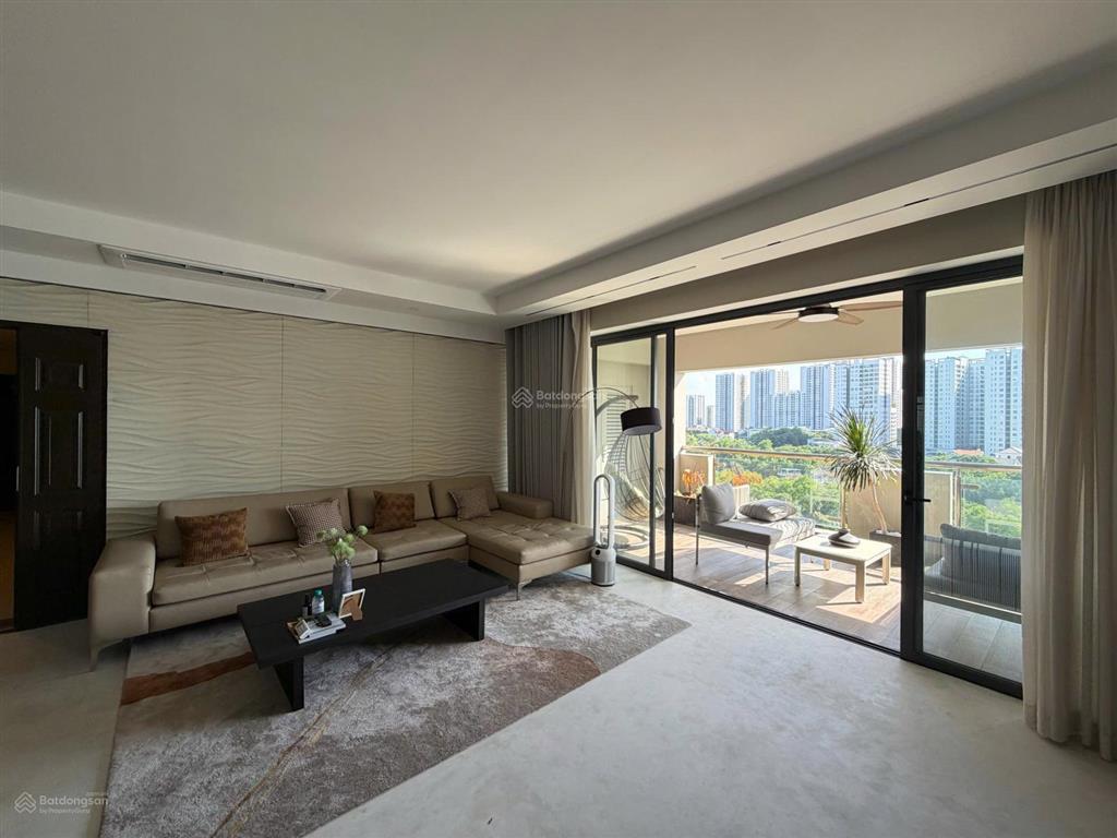 Bán căn hộ mỹ phát, phú mỹ hưng, q7. 137m2. 3pn. nhà mới 100%. view sông thoáng mát