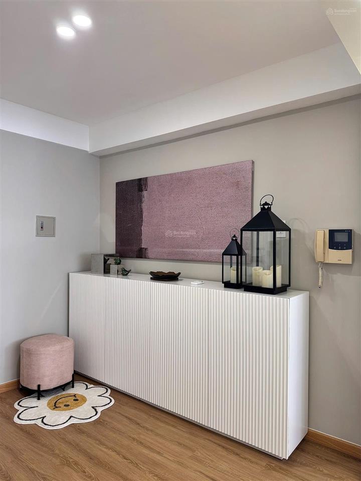 Bán căn hộ mỹ khánh 1, pmh, q7. 113m2. nhà mới 100%. sẵn hdt giá cao