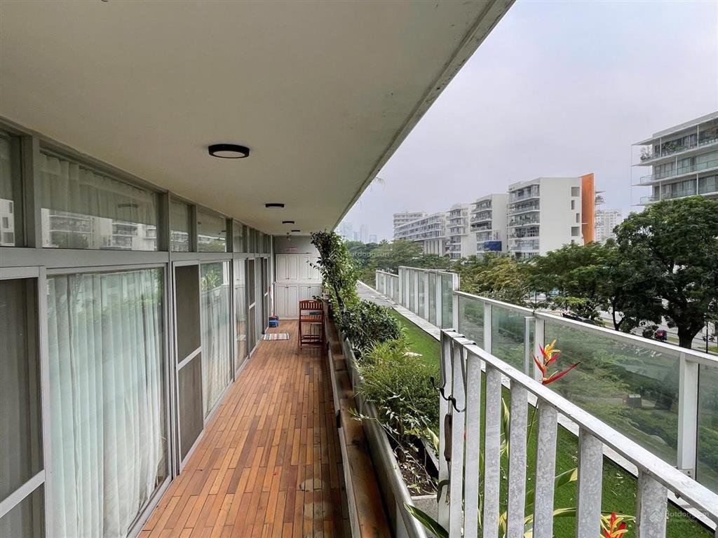 Bán căn hộ garden court 1, pmh, q7. có sân vườn. 180m2. thiết kế hiện đại. sổ hồng sẵn