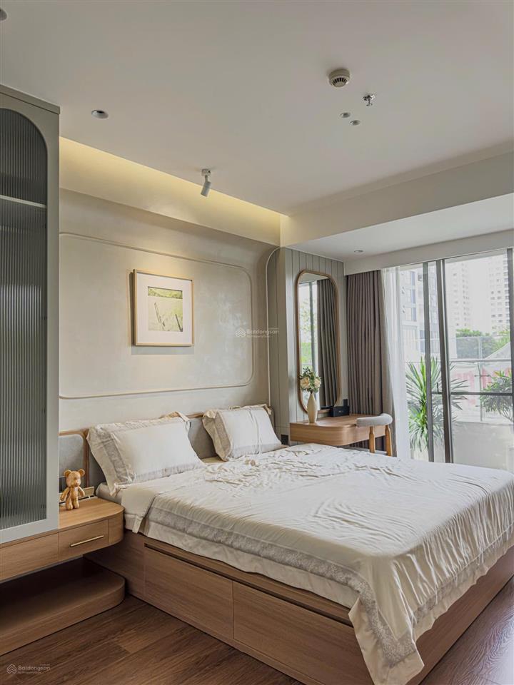 Bán căn hộ nhà đẹp hưng phúc, phú mỹ hưng. sân vườn 23m2. giá bán 10 tỷ