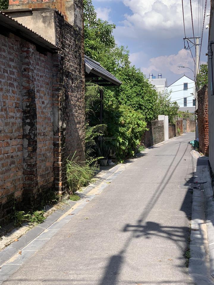 Xóm đườngphúc thịnh (nguyên khê) sang tên giá tốt, ngay cạnh x3 nguyên khê khu đấu giá gần trường