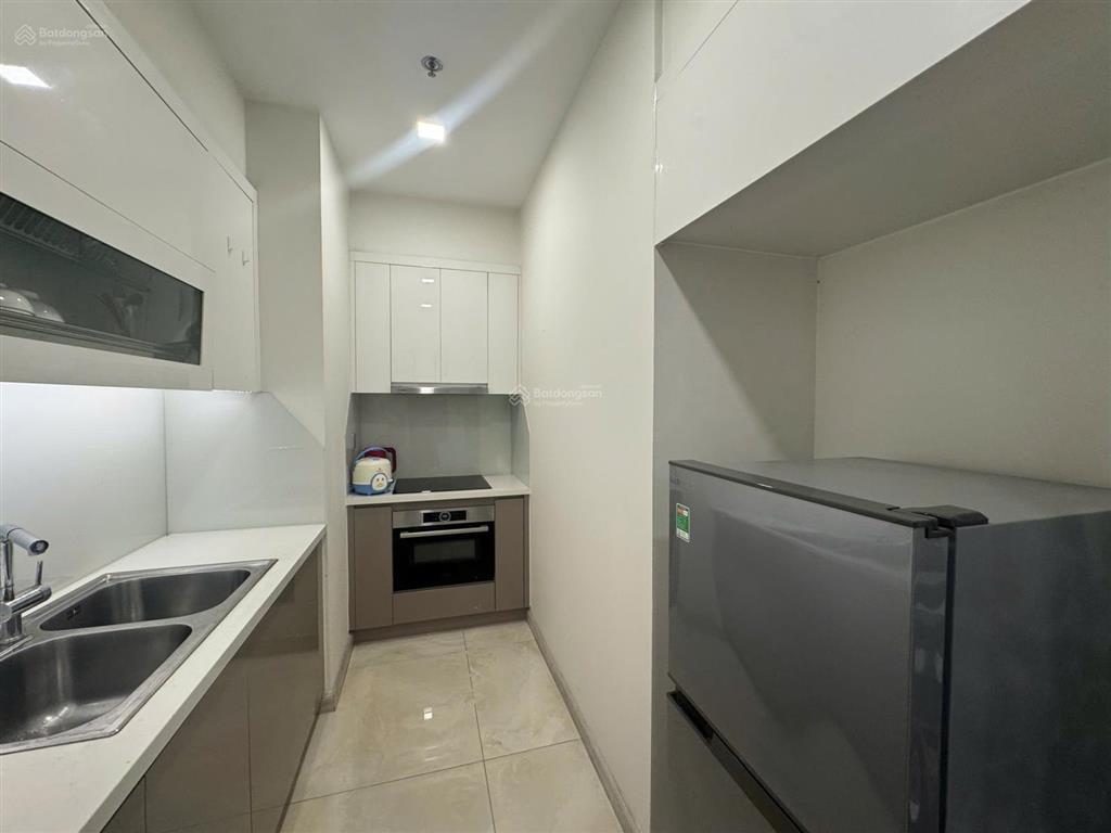 Chính chủ cho thuê căn 1pn vinhomes ba son, tầng cao, view đẹp