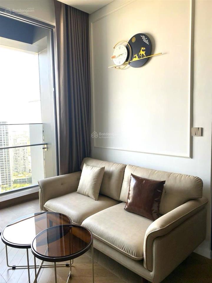 Chính chủ cần cho thuê căn 1pn lumiere riverside, giá 28 tr/tháng, full nội thất, bao phí