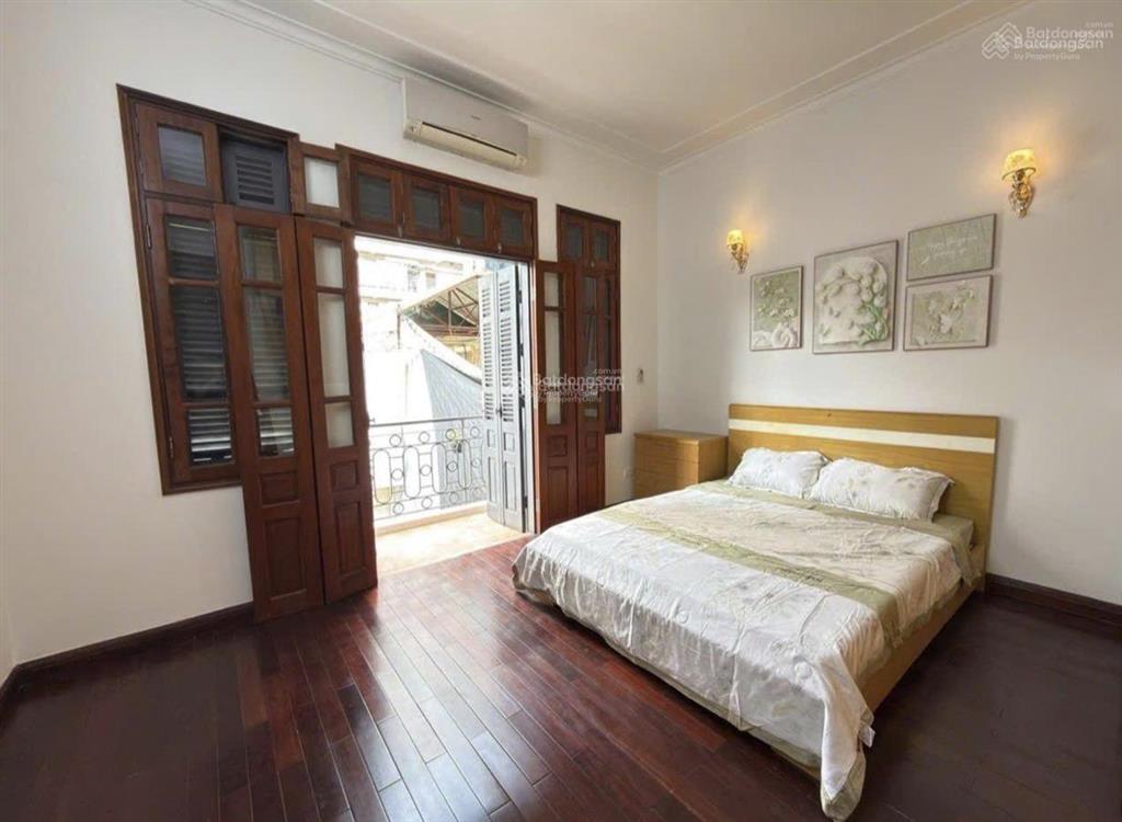 Bán gấp nhà 60m2 5 tầng đường ô tô tránh  ngõ thông kinh doanh  trung tâm cầu giấy  giá siêu rẻ