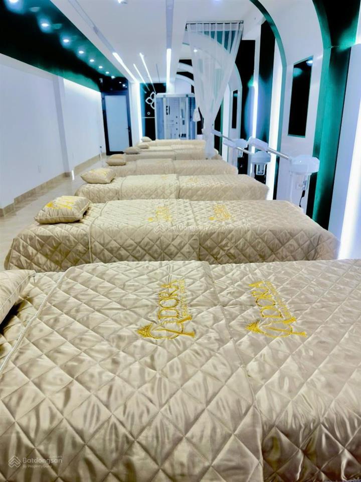 Bán gấp tòa văn phòng mặt phố nguyễn khang cầu giấy 90m2 8 tầng thang máy thông sàn giá 47,5 tỷ