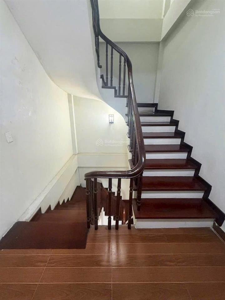 Bán gấp nhà mặt đường võ thị sáu quận hà đông 50m2 4tầng mặt tiền 12m kinh doanh, giá 11tỷ