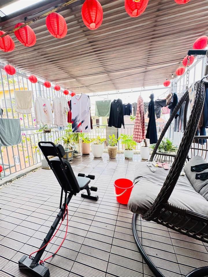 Hoàng hoa thám ba đình bán nhà đường ô tô tránh thuộc phân lô quân đội 62m2 5 tầng giá 23,5 tỷ