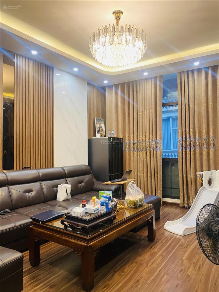 Hoàng hoa thám ba đình bán nhà đường ô tô tránh thuộc phân lô quân đội 62m2 5 tầng giá 23,5 tỷ