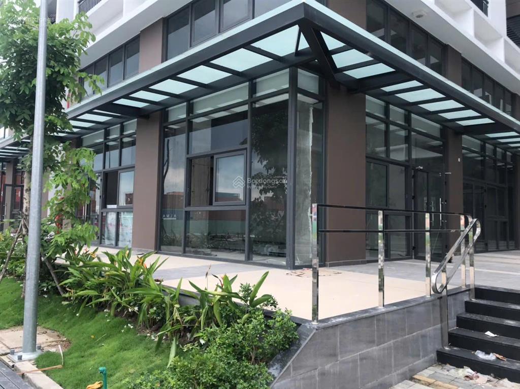 Shophouse kinh doanh cần sang lại  chiều cao 7m  68.81m2  rộng thoáng  mới bàn giao  quận 2