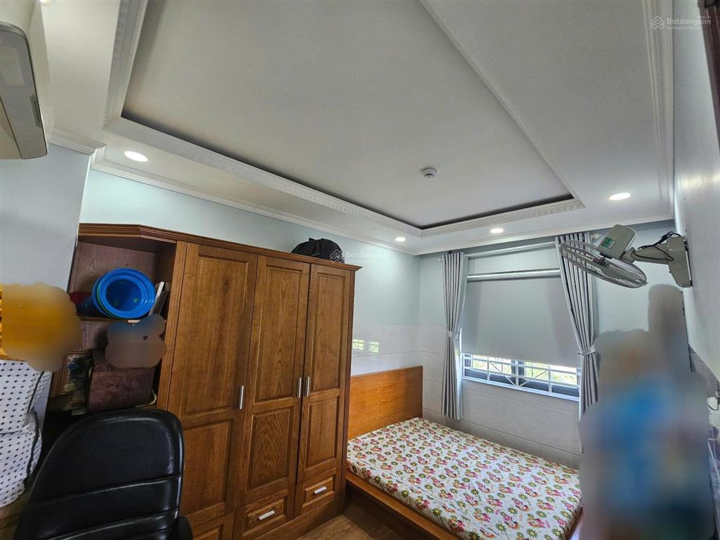 Cho thuê biệt thự  kdc khang điền  dương đình hội q9 cũ  4pn, 4wc  khu an ninh  dân trí cao.