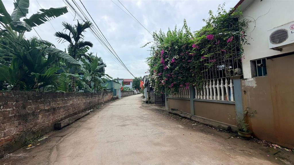 Cực phẩm lô góc 2 mặt tiền tại bột xuyên  mỹ đức chỉ nhỉnh 2ty