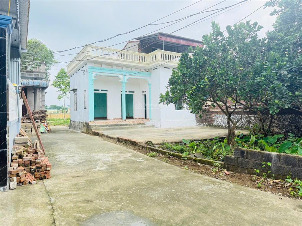 Bán đất có sẵn nhà máy bằng kiên cố tại thanh sơn lương sơn chỉ 1.x tỷ