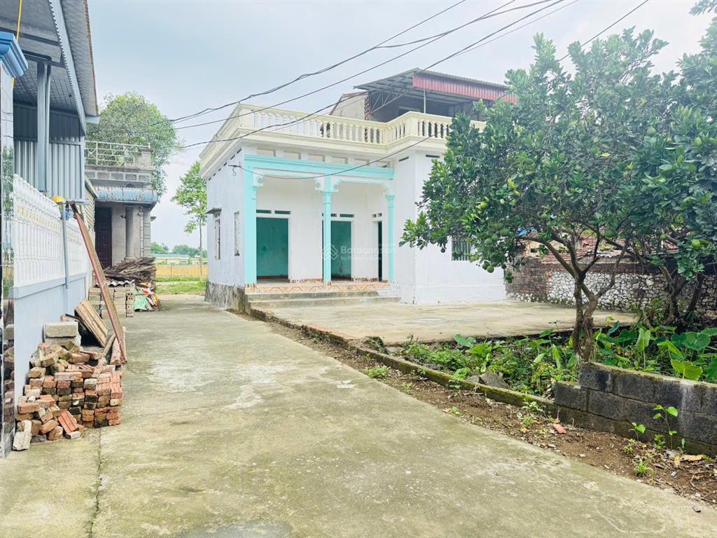 Bán đất có sẵn nhà máy bằng kiên cố tại thanh sơn lương sơn chỉ 1.x tỷ
