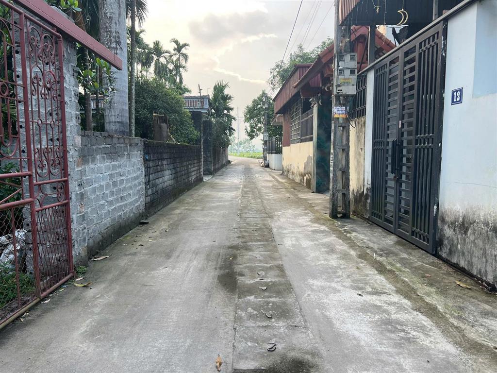 Bán đất sổ đỏ thôn đông mỹ, xã hương sơn, hà nội
(trước đây thuộc xã an tiến, huyện mỹ đức)