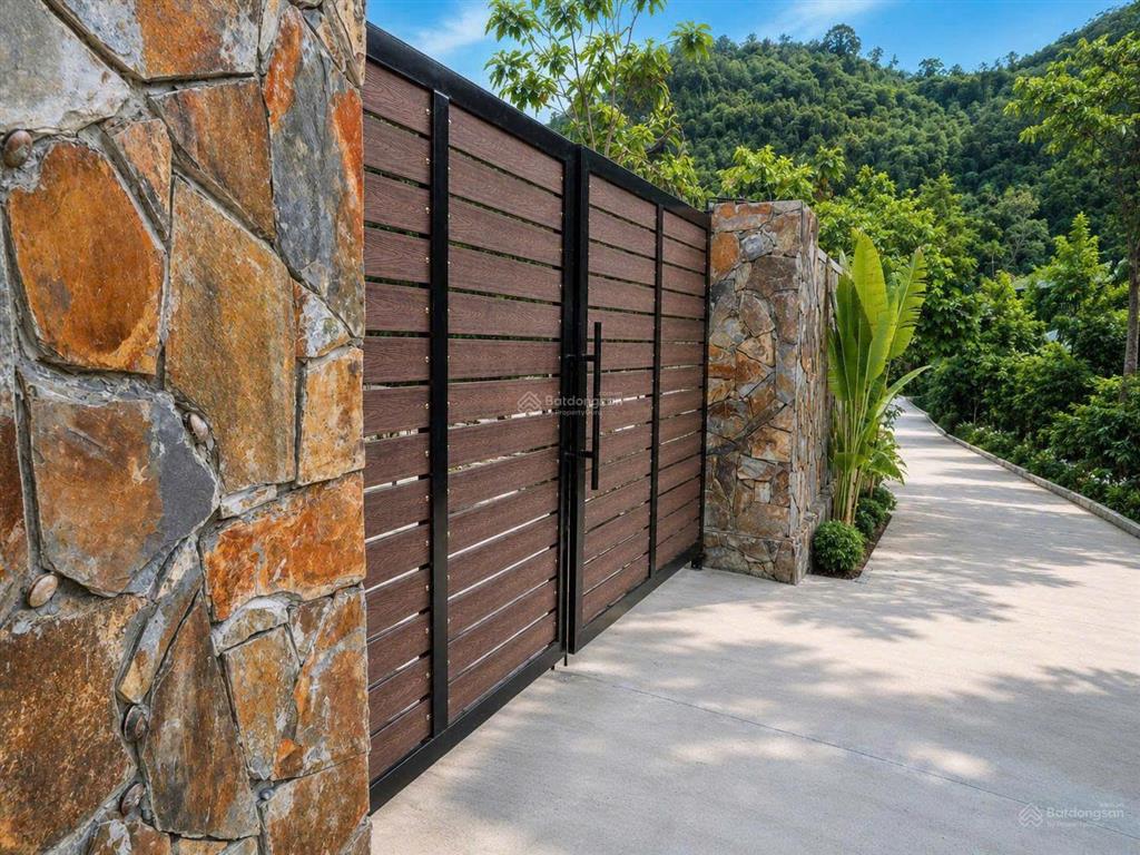 Khu nghỉ dưỡng mới 100%  giá chỉ hơn 1 triệu đồng/m² tại kim bôi, hòa bình