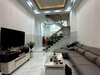 Bán nhà riêng 4pn, 3wc, 70m2 tại hoàng hoa thám, 7,3 tỷ