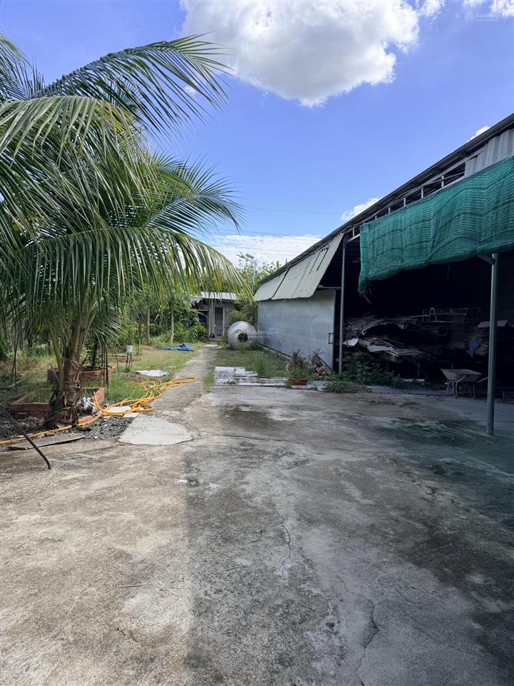 Bán nhà mt tiện làm trạm dừng chân tp tây ninh