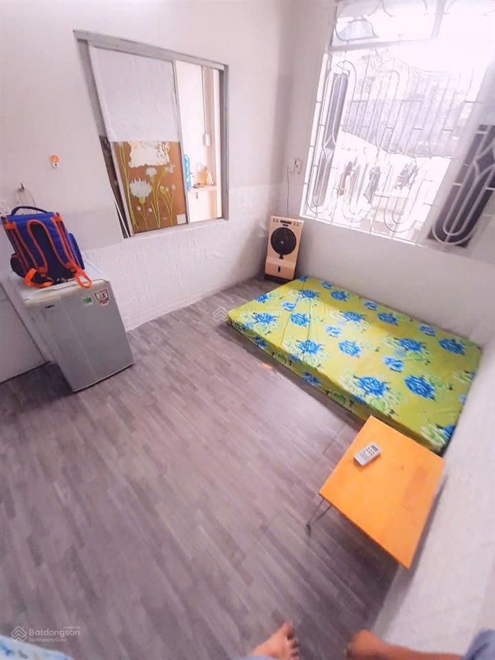Phòng trọ full nội thất giá rẻ gần sân bay