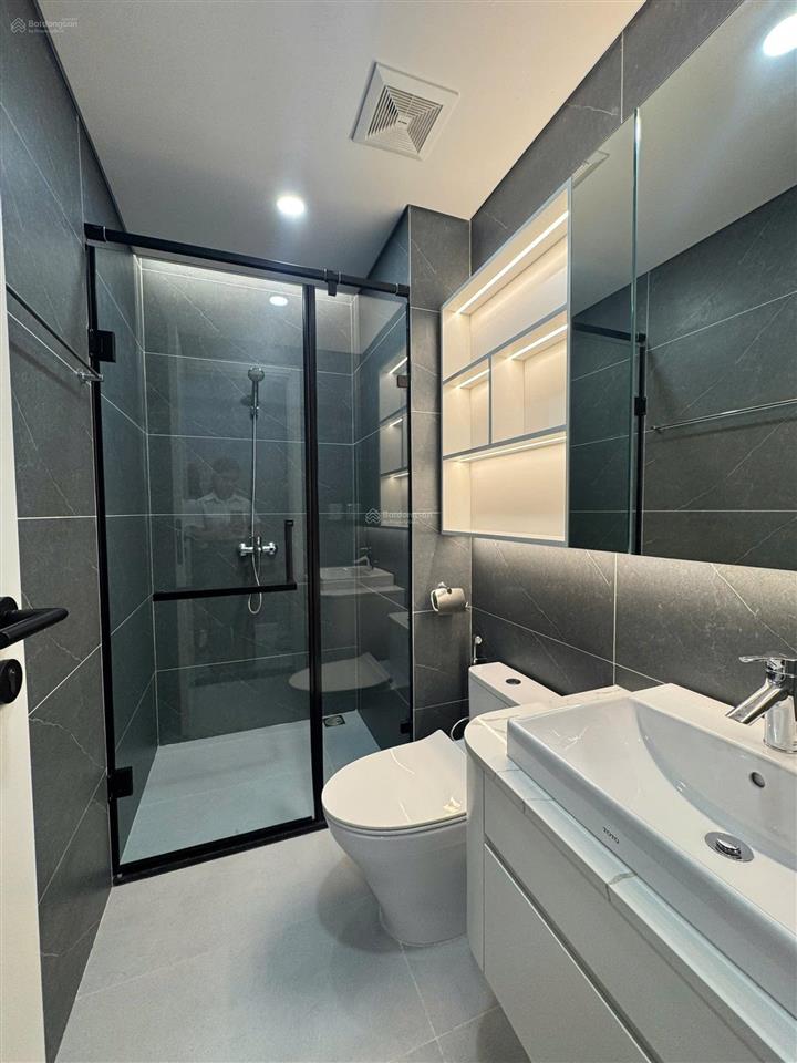 Cần bán gấp căn 3pn 100,7m the queen giá cam kết rẻ hơn cdt 0945 939 ***