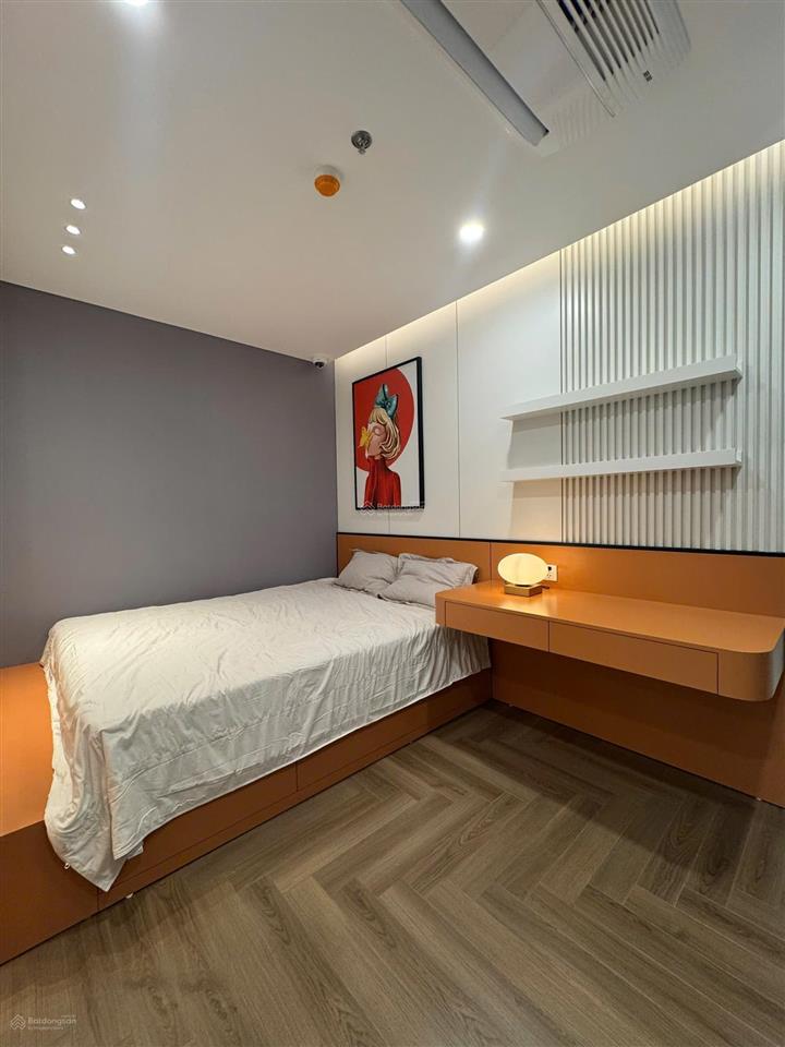 Cần bán gấp căn 3pn 100,7m the queen giá cam kết rẻ hơn cdt 0945 939 ***