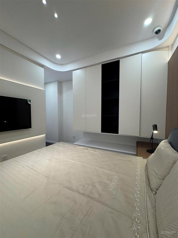 Cần bán gấp căn 3pn 100,7m the queen giá cam kết rẻ hơn cdt 0945 939 ***