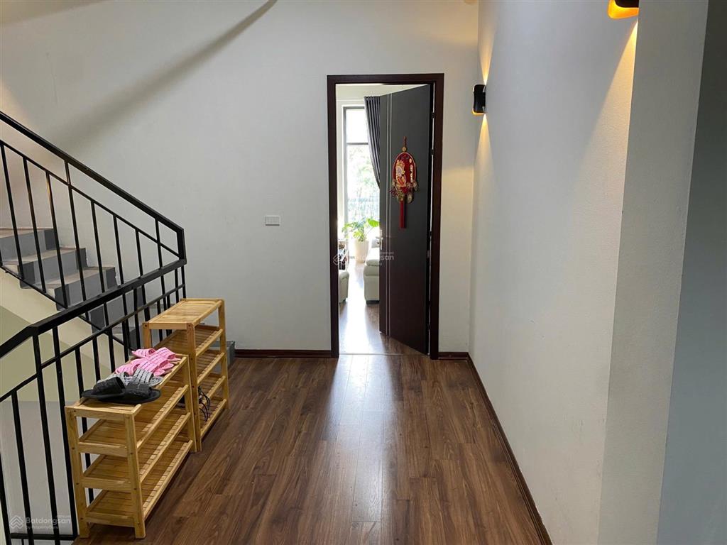 Cho thuê shophouse  liền kề louis city hoàng mai  384m2 hoàn thiện cơ bản giá tốt thị trường