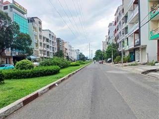 Kết cấu 6 tầng thang máynhà mặt tiền khu bình phú giá chỉ 14,3 tỷ